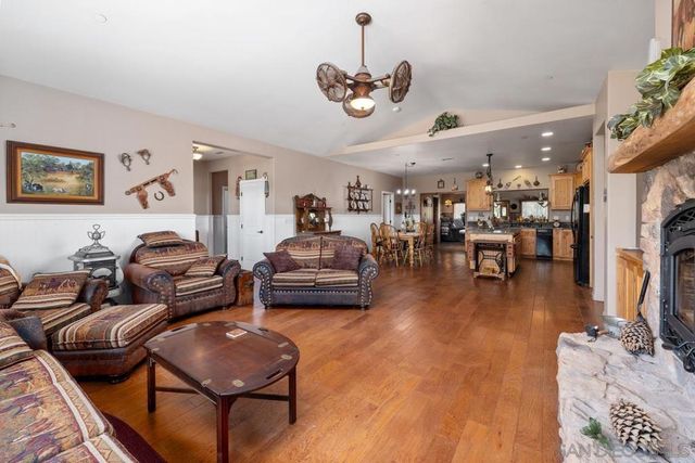 23895 Ladrido, Ramona, CA 92065