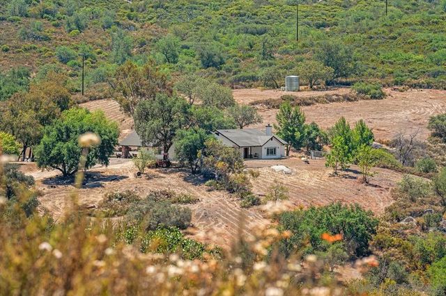 23895 Ladrido, Ramona, CA 92065