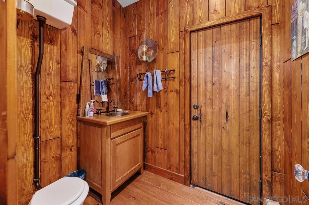 Image 18 of property listing at 23895 Ladrido, Ramona, CA 92065