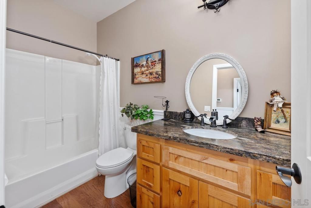 Image 31 of property listing at 23895 Ladrido, Ramona, CA 92065