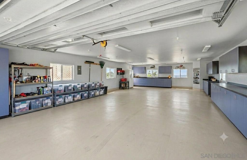 Image 38 of property listing at 23895 Ladrido, Ramona, CA 92065