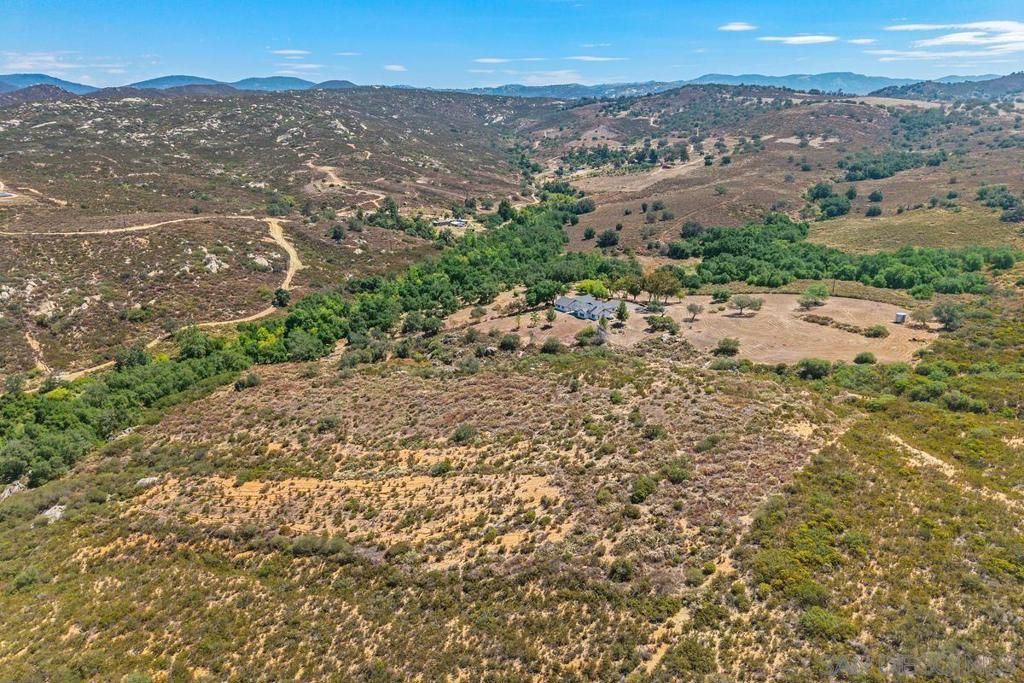 Image 54 of property listing at 23895 Ladrido, Ramona, CA 92065