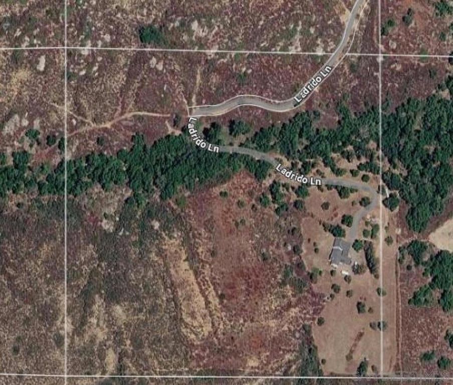 Image 72 of property listing at 23895 Ladrido, Ramona, CA 92065
