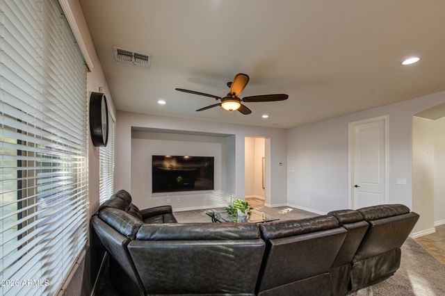 556 W SWEET SHRUB Avenue, Queen Creek, AZ 85140