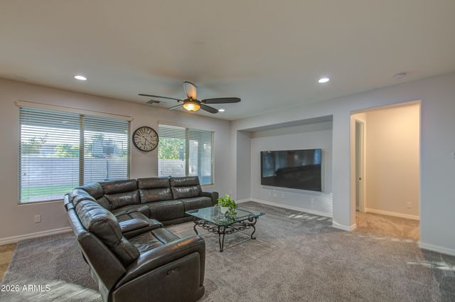 556 W SWEET SHRUB Avenue, Queen Creek, AZ 85140