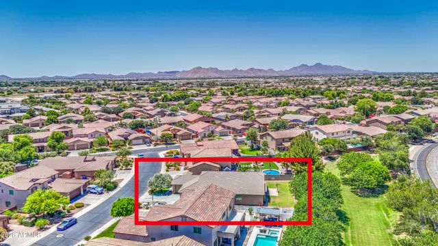 556 W SWEET SHRUB Avenue, Queen Creek, AZ 85140