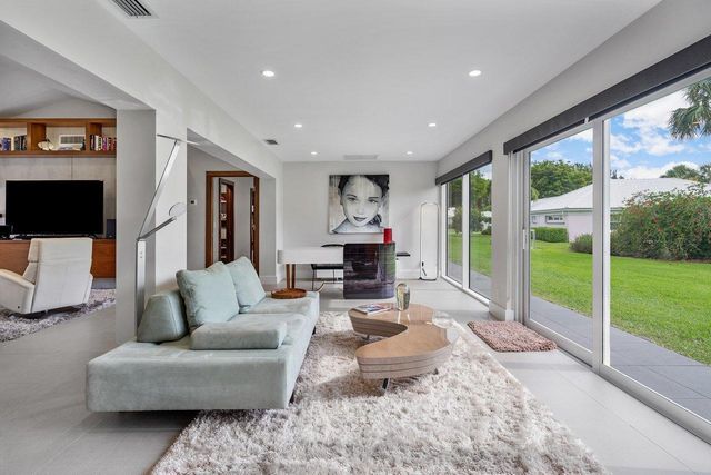 4582 Sanderling Circle W, Boynton Beach, FL 33436
