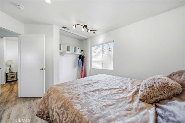 6631 Sasparilla Dr, Simi Valley, CA 93063