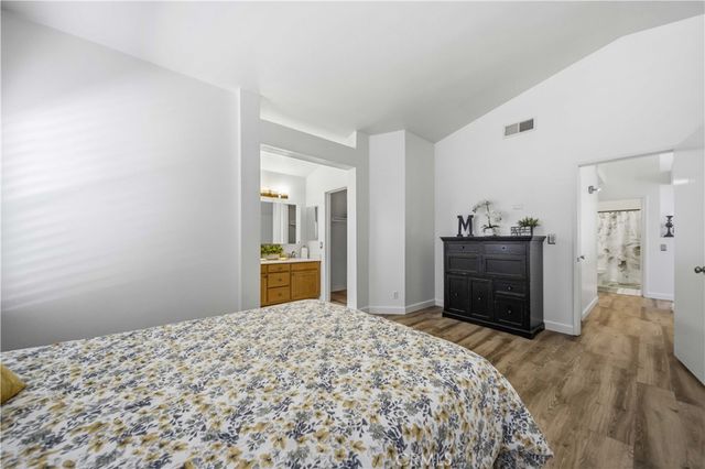 6631 Sasparilla Dr, Simi Valley, CA 93063