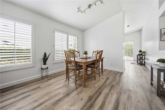 6631 Sasparilla Dr, Simi Valley, CA 93063