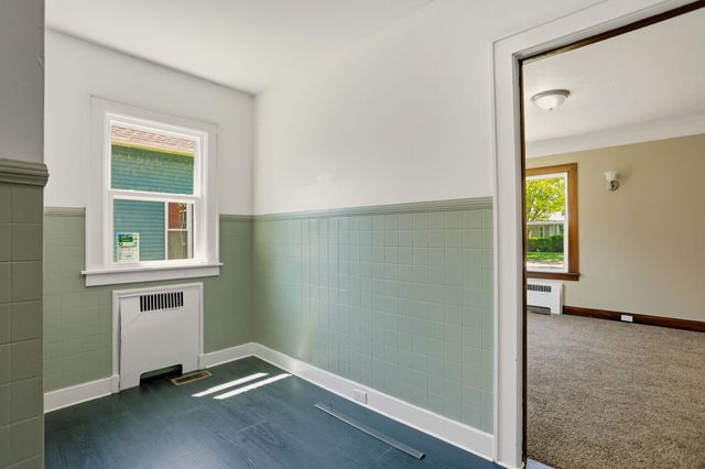 801 S Madison Avenue, Bay City, MI 48706