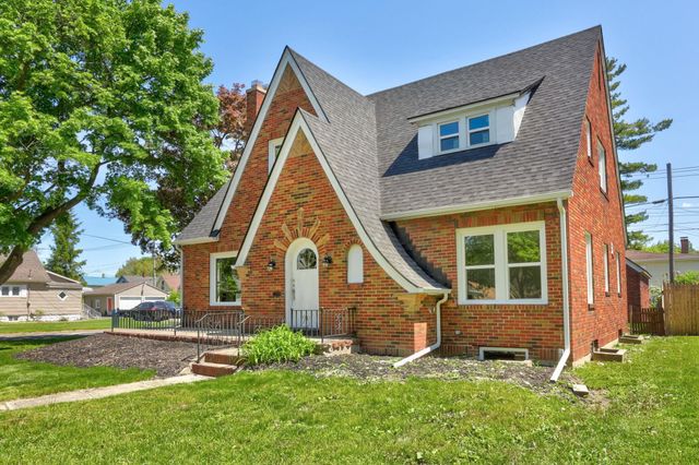 801 S Madison Avenue, Bay City, MI 48706