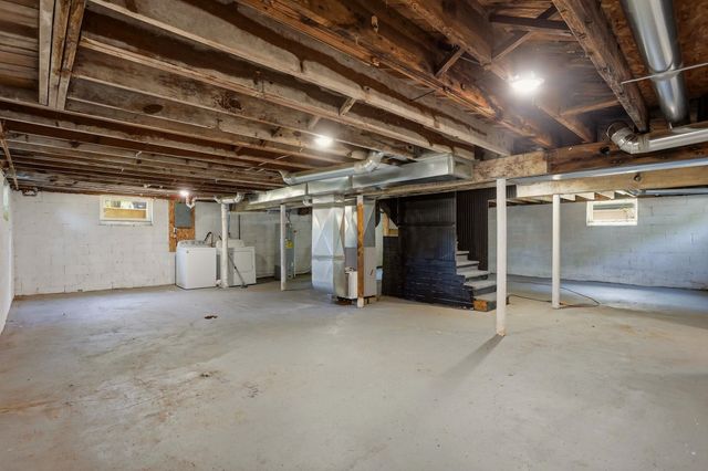 801 S Madison Avenue, Bay City, MI 48706