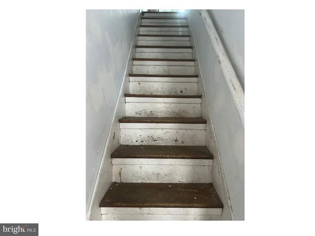 2518 W DAKOTA ST, Philadelphia, PA 19132
