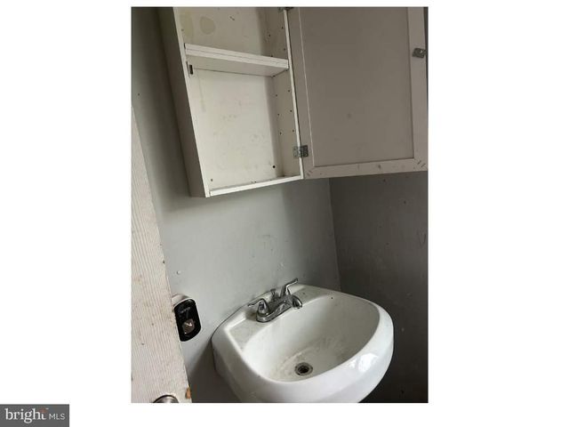 2518 W DAKOTA ST, Philadelphia, PA 19132