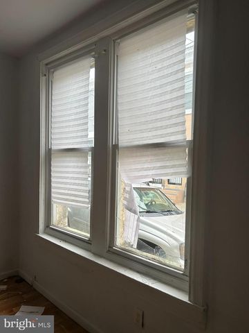 2518 W DAKOTA ST, Philadelphia, PA 19132