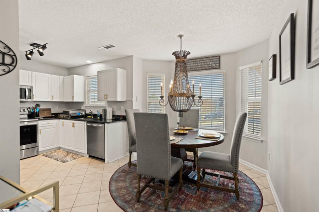 25 Woolridge Way, Greer, SC 29650