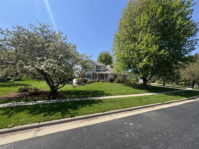 829 Foxfield ROAD, Oregon, WI 53575