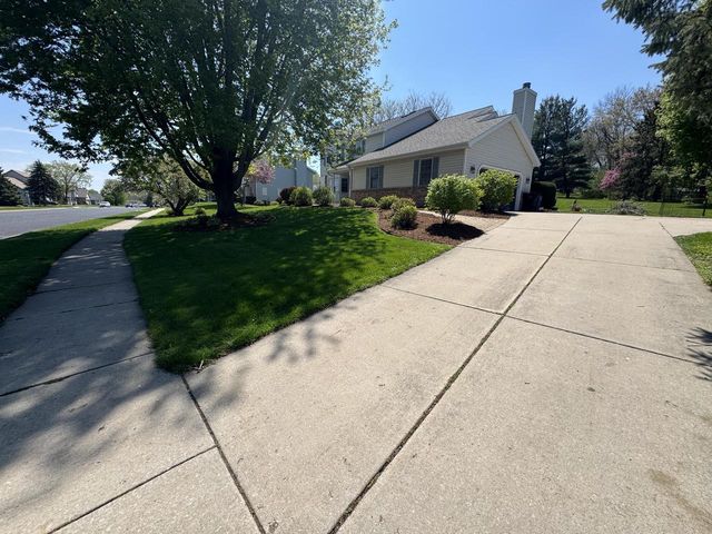 829 Foxfield ROAD, Oregon, WI 53575