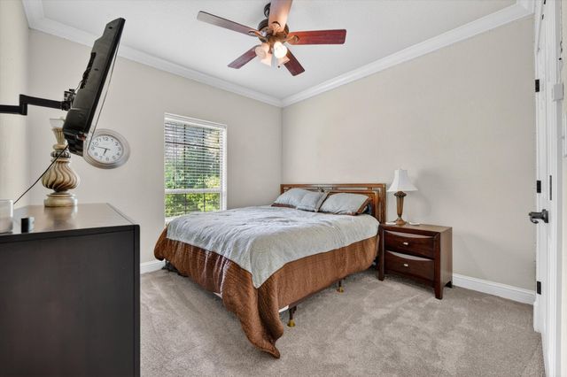 141 N Natural Spring Lane, Azle, TX 76020