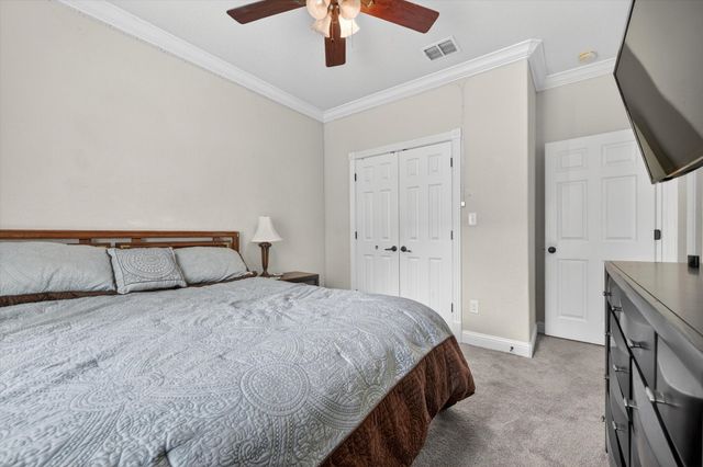 141 N Natural Spring Lane, Azle, TX 76020