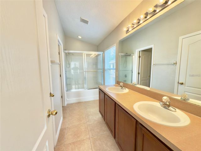 10238 CALA LILY TRAIL S, Orlando, FL 32832