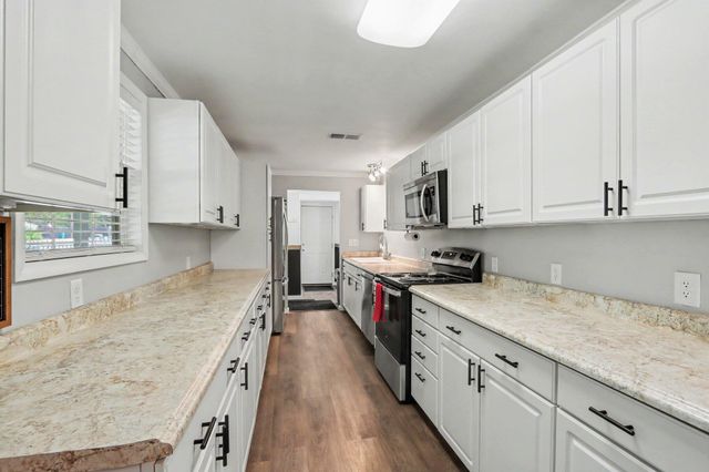 1106 Orchard Drive, Portage City, MI 49002