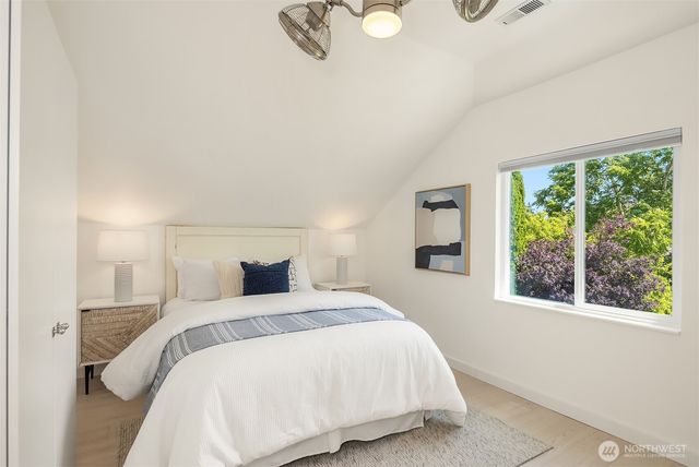 12453 NE 104th Street, Kirkland, WA 98033
