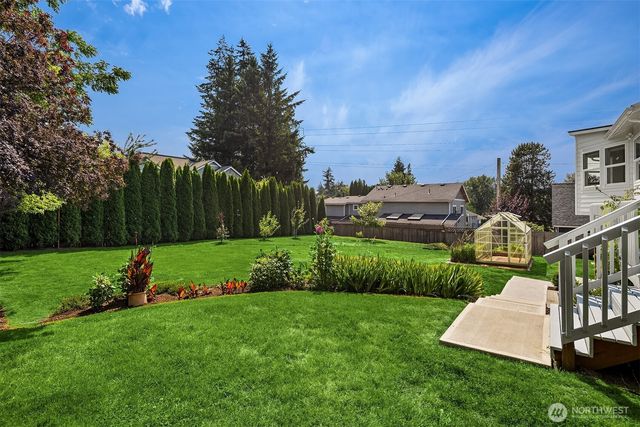 12453 NE 104th Street, Kirkland, WA 98033