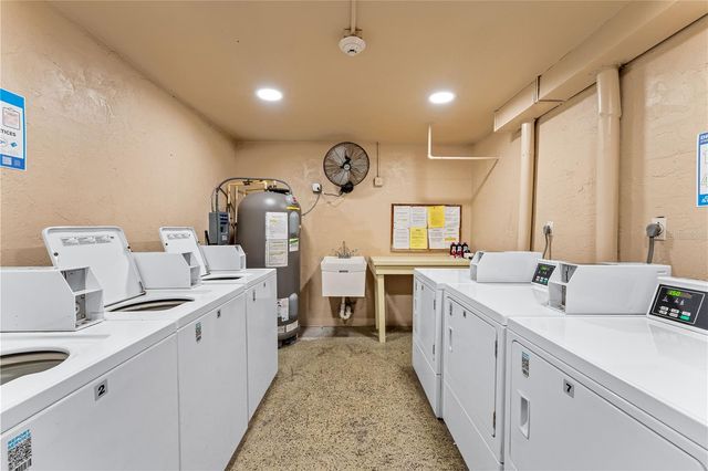 3700 S OSPREY AVENUE 112, Sarasota, FL 34239