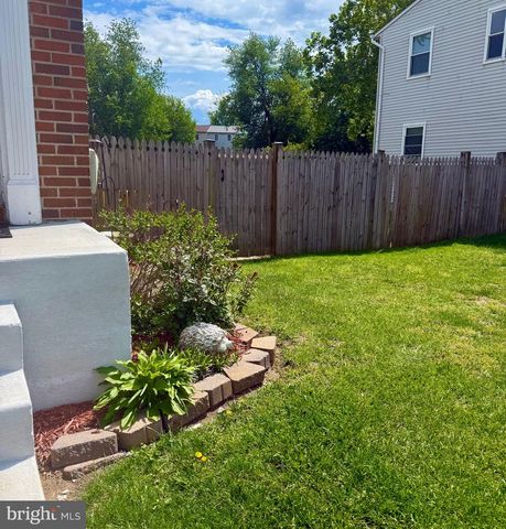 1288 HOLMESPUN DR, Pasadena, MD 21122