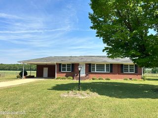 1837 Nc 111 Highway S, Goldsboro, NC 27534