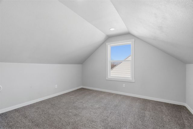 1111 33rd Street SE, Cedar Rapids, IA 52403