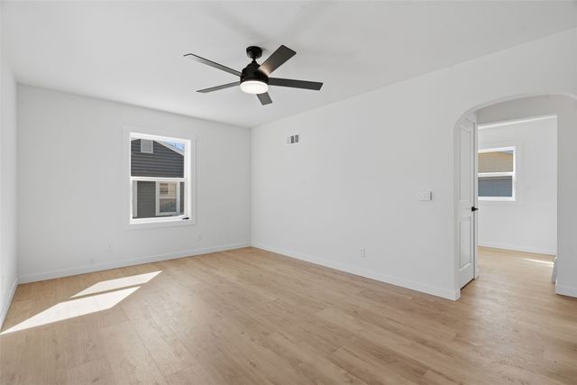 1111 33rd Street SE, Cedar Rapids, IA 52403