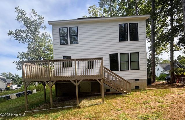 1528 Chateau Lane, Rocky Mount, NC 27803