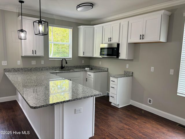 1528 Chateau Lane, Rocky Mount, NC 27803