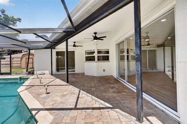 12114 RHONDA TERRACE, Seminole, FL 33772