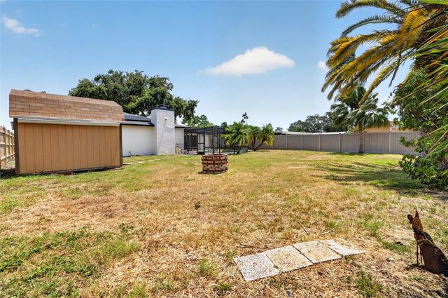12114 RHONDA TERRACE, Seminole, FL 33772