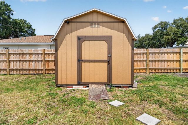 12114 RHONDA TERRACE, Seminole, FL 33772