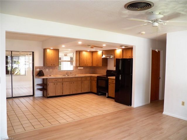1768 Coral Point DR, Cape Coral, FL 33990