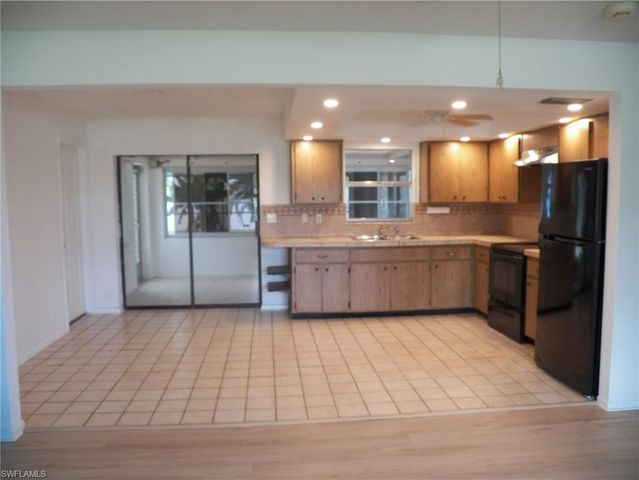 1768 Coral Point DR, Cape Coral, FL 33990
