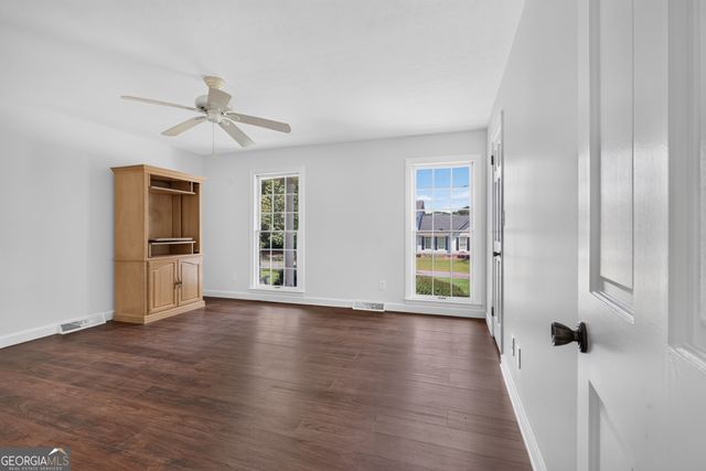 6 Greenbriar Lane SE, Rome, GA 30161