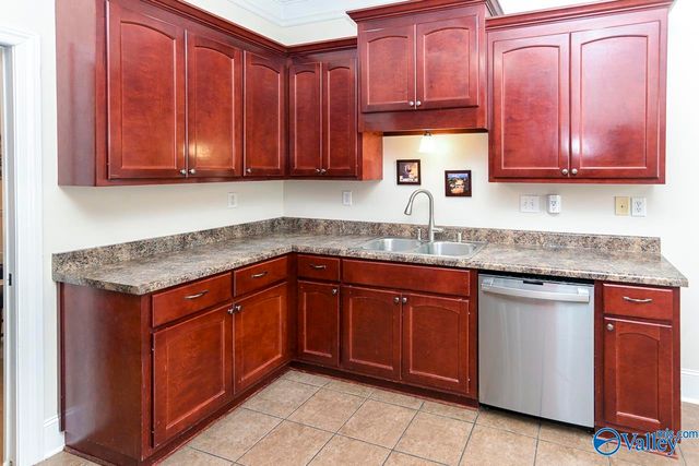 210 Harvest Ridge Drive, Harvest, AL 35749