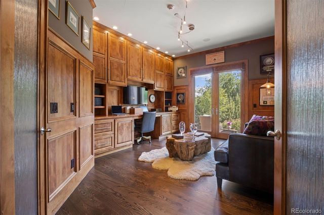 1048 Vintage Place, Castle Rock, CO 80108