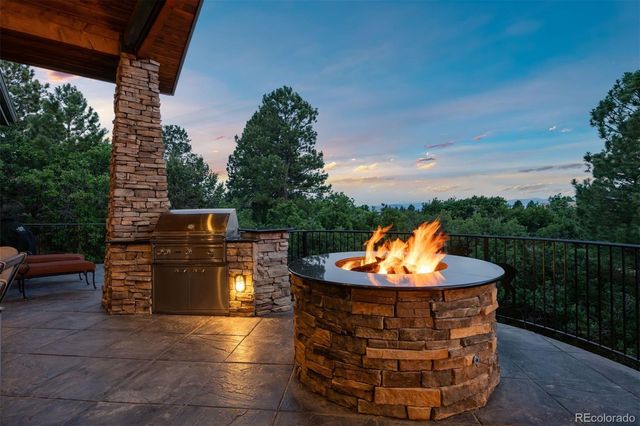 1048 Vintage Place, Castle Rock, CO 80108