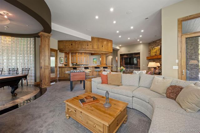 1048 Vintage Place, Castle Rock, CO 80108