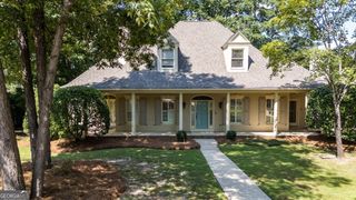 104 Lake Point Drive, Macon, GA 31210