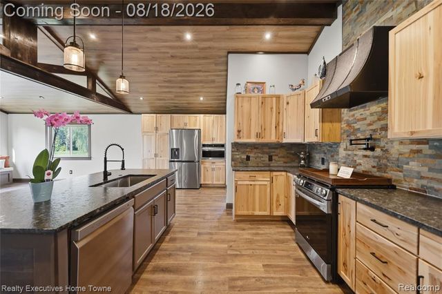 24450 Chapman Road, Macomb, MI 48042