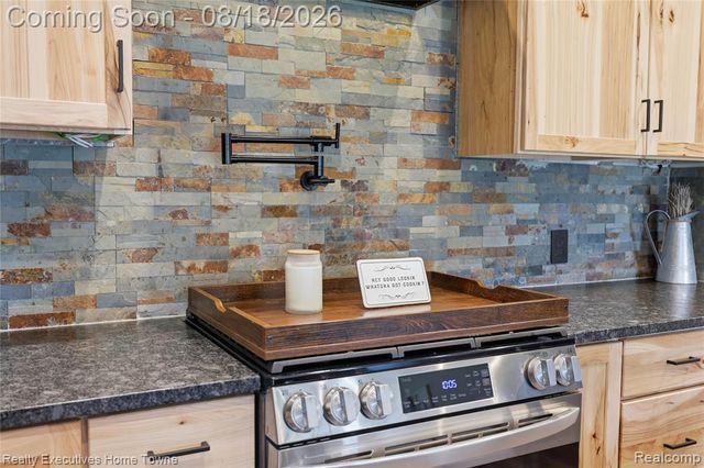24450 Chapman Road, Macomb, MI 48042