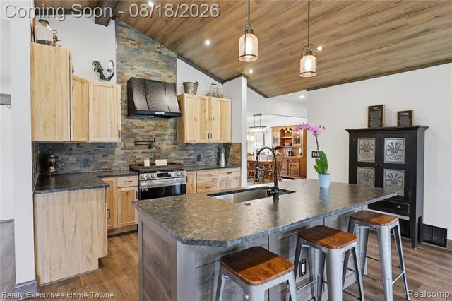 24450 Chapman Road, Macomb, MI 48042